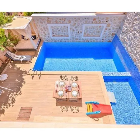 Nergiz Villas